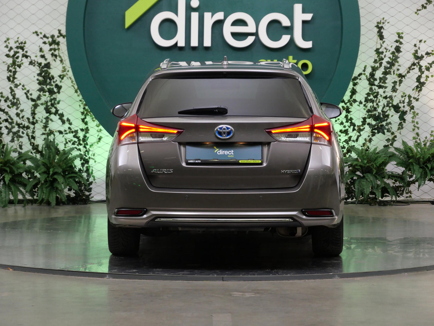 Toyota Auris 1.8 73 kW Hybrid e-CVT