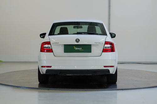 Škoda Octavia 1.6 TDi 85kW Ambition – foto 6