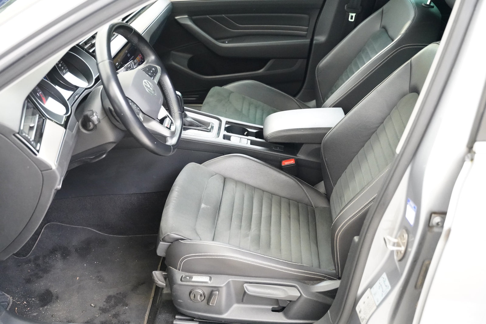 Volkswagen Passat 2.0 TDI 147kW 4Motion Elegance – foto 6