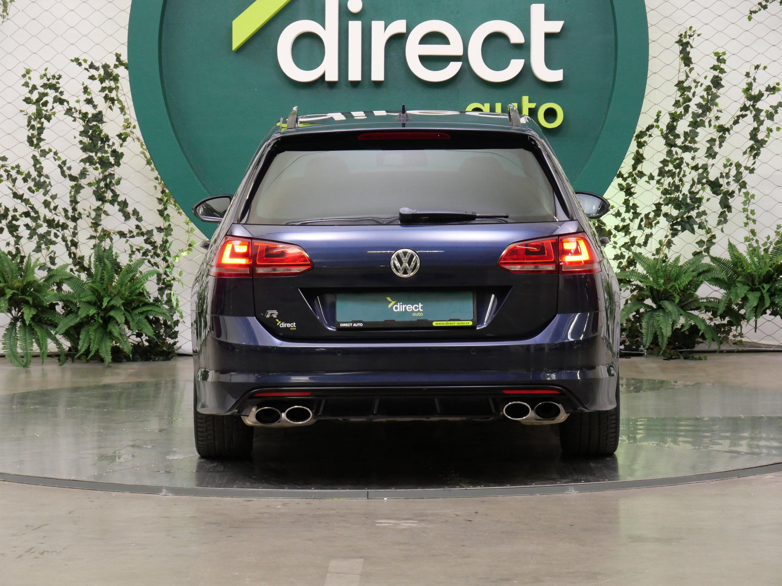 Volkswagen Golf 2.0 TSI 221 kW 4Motion "R" – foto 6