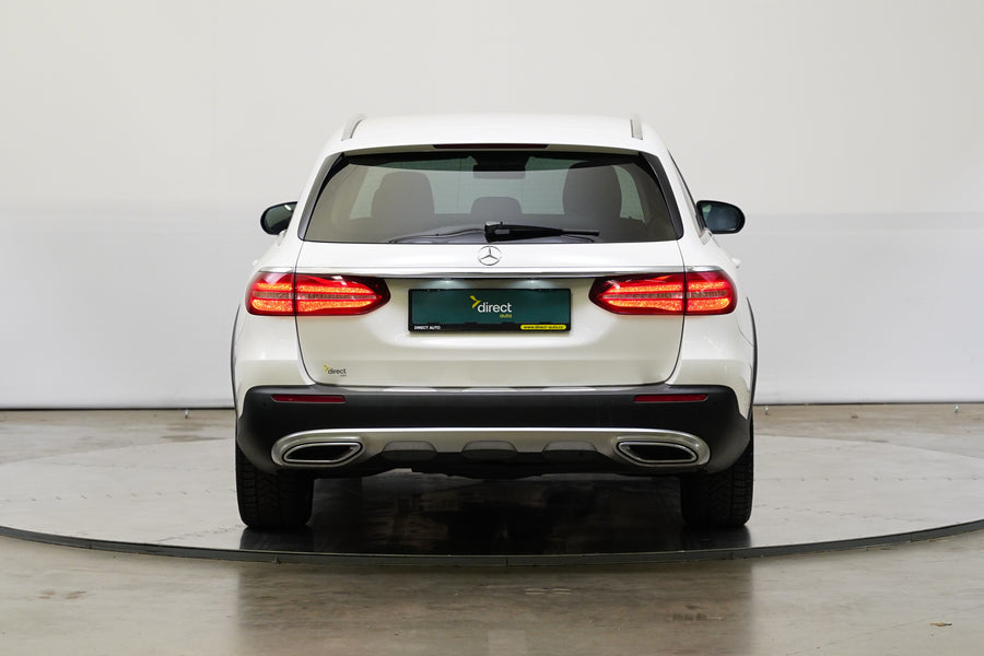Mercedes-Benz Třídy E 220d 143 kW 4Matic All-Terrain – foto 6