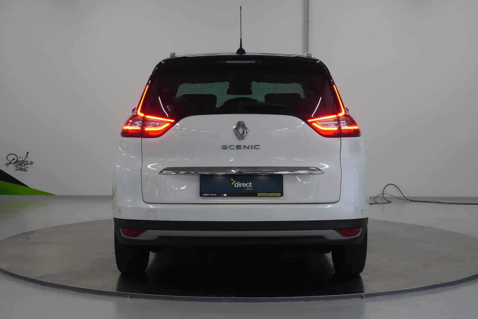 Renault Scénic 1.5 dCi 97 kW – foto 6