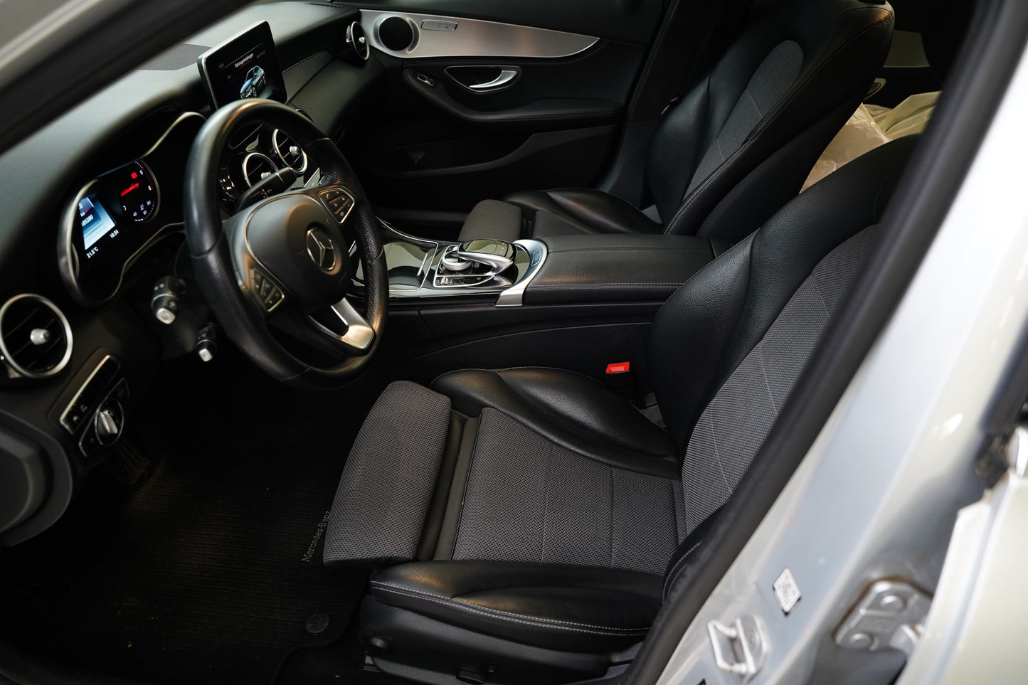 Mercedes-Benz Třídy C 250 d 150 kW 4MATIC Avantgarde