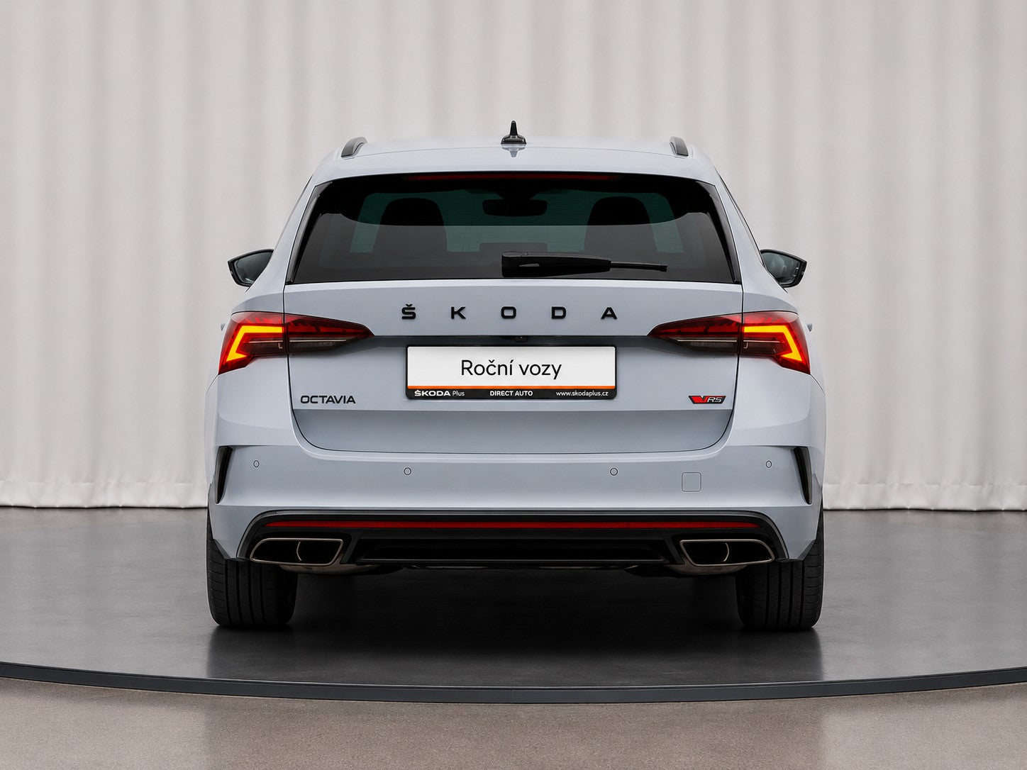 Škoda Octavia 2.0 TSI 195 kW DSG RS – foto 6