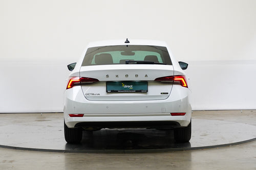 Škoda Octavia 1.5 M-HEV 110 kW – foto 6