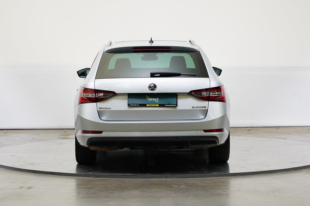 Škoda Superb 1.8 TSI 132 kW Style – foto 6