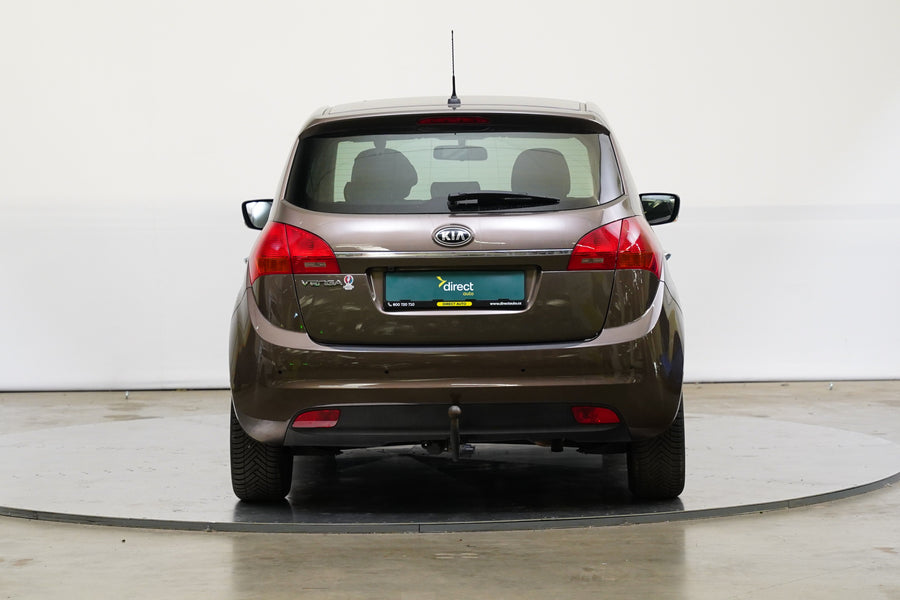 Kia Venga 1.6 i 92 kW CVVT UEFA Euro – foto 6