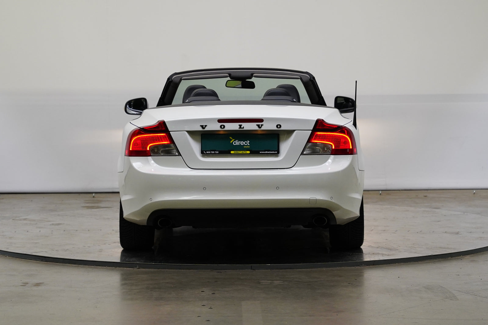 Volvo C70 2.0 D3 110 kW Momentum – foto 6