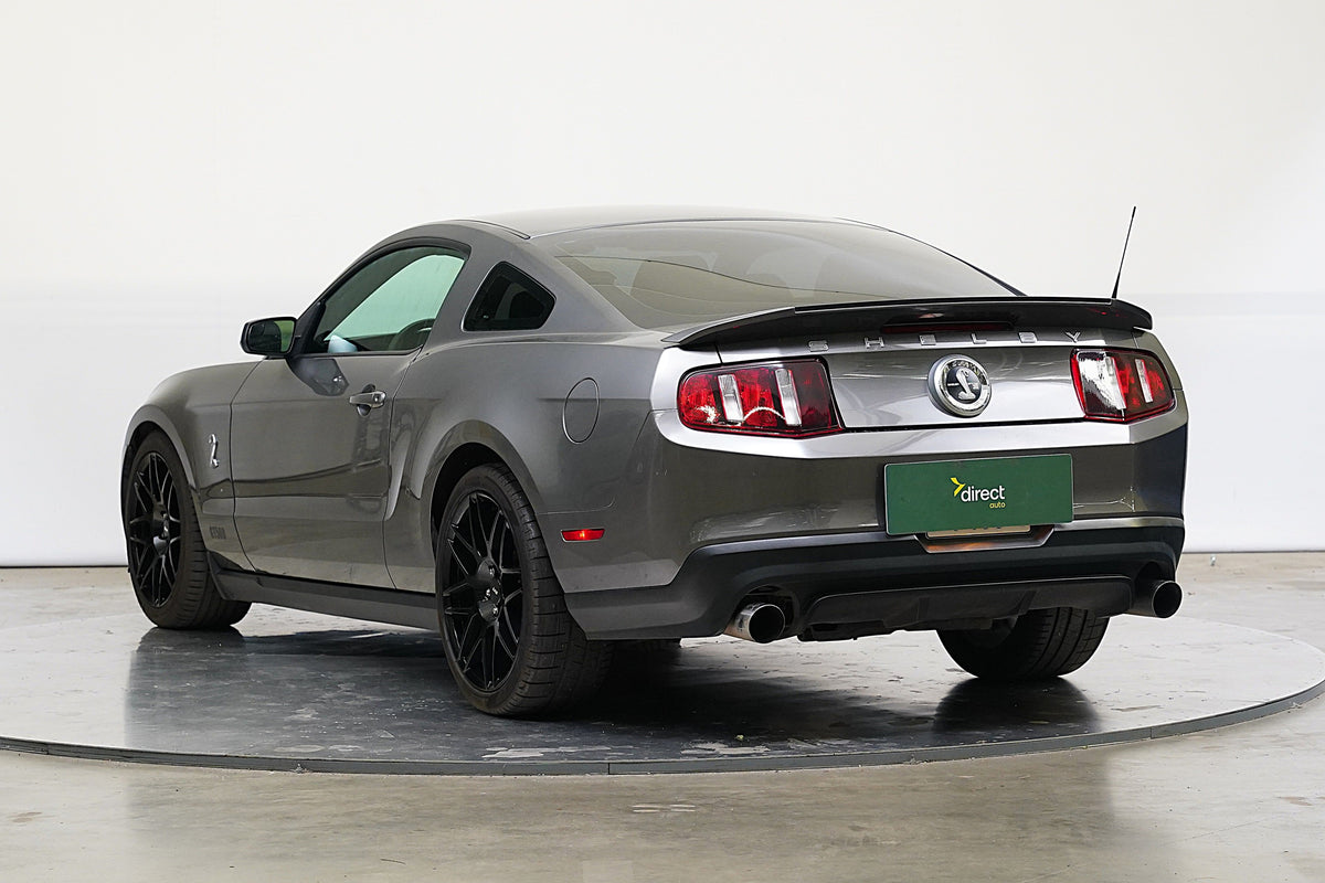 Ford Mustang 5.4L V8 403 kW Shelby GT 500