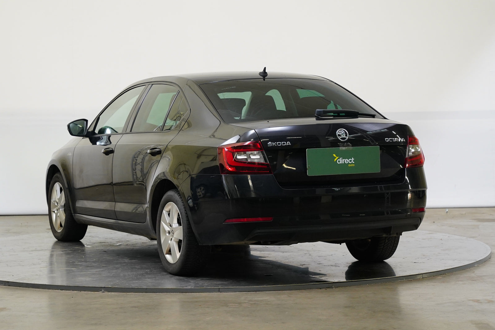Škoda Octavia 1.6 TDI 85 kW Ambition – foto 7