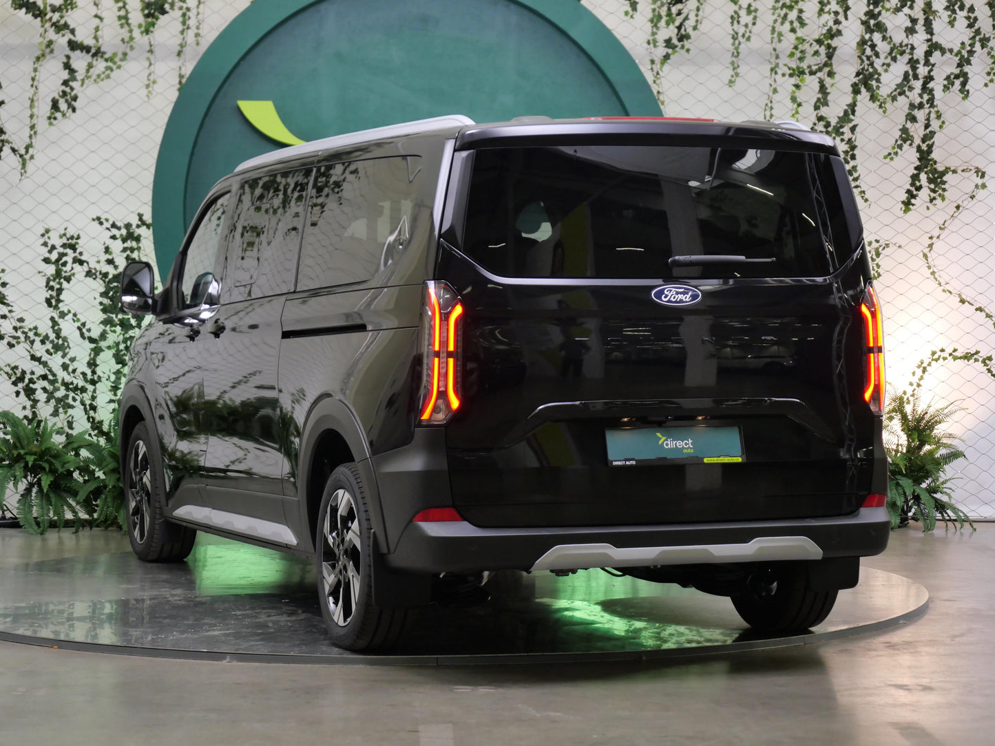 Ford Tourneo Custom 2.0 EcoBlue 125 kW AWD L2