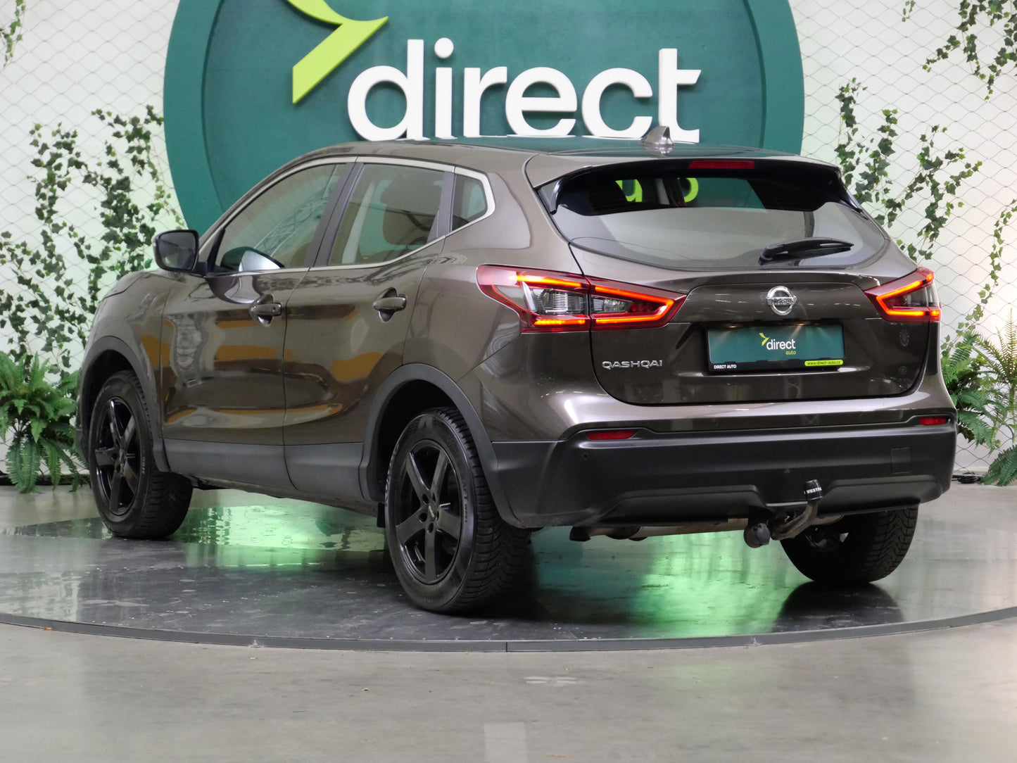 Nissan Qashqai 1.3 DIG-T 103 kW Shiro