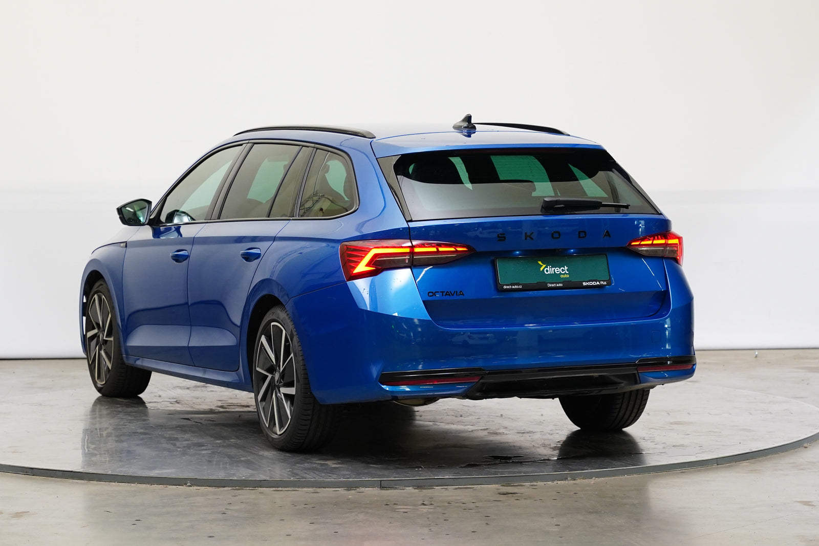 Škoda Octavia 1.5 eTSI 110 kW DSG Sportline – foto 7