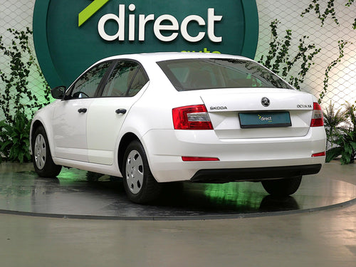 Škoda Octavia 1.6 TDI 66 kW Active – foto 7