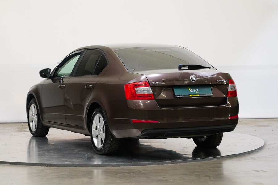 Škoda Octavia 1.6 TDI 77 kW Elegance – foto 7