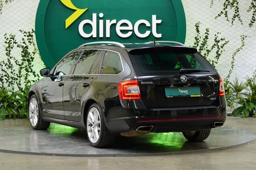 Škoda Octavia 2.0 TDI 135 kW RS – foto 7