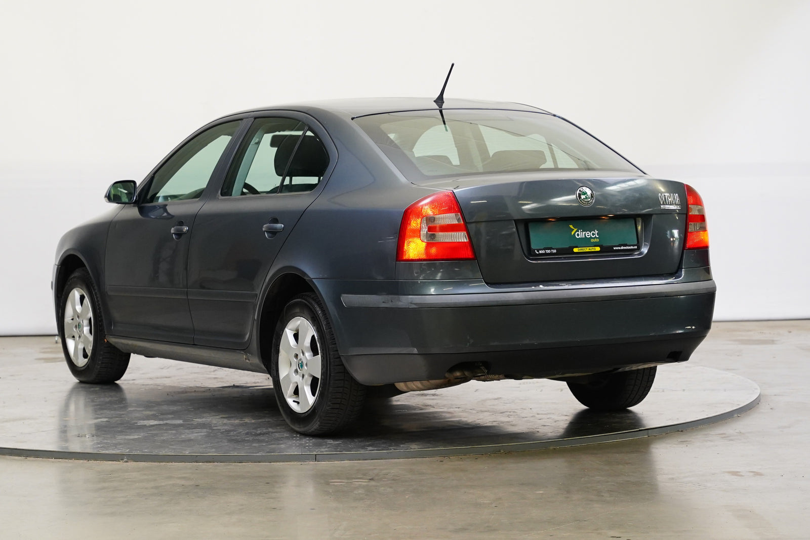 Škoda Octavia 1.9 TDI 77 kW Elegance – foto 7
