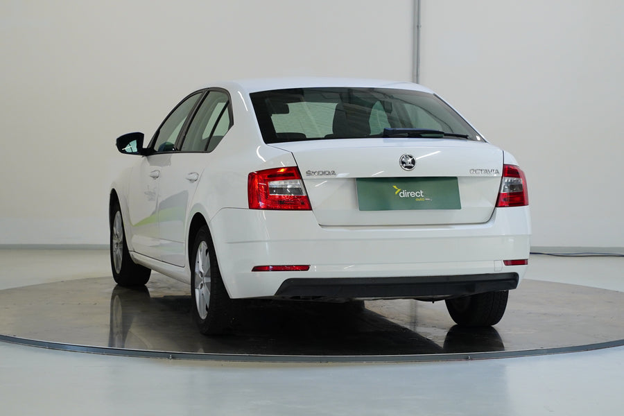 Škoda Octavia 1.6 TDi 85kW Ambition – foto 7