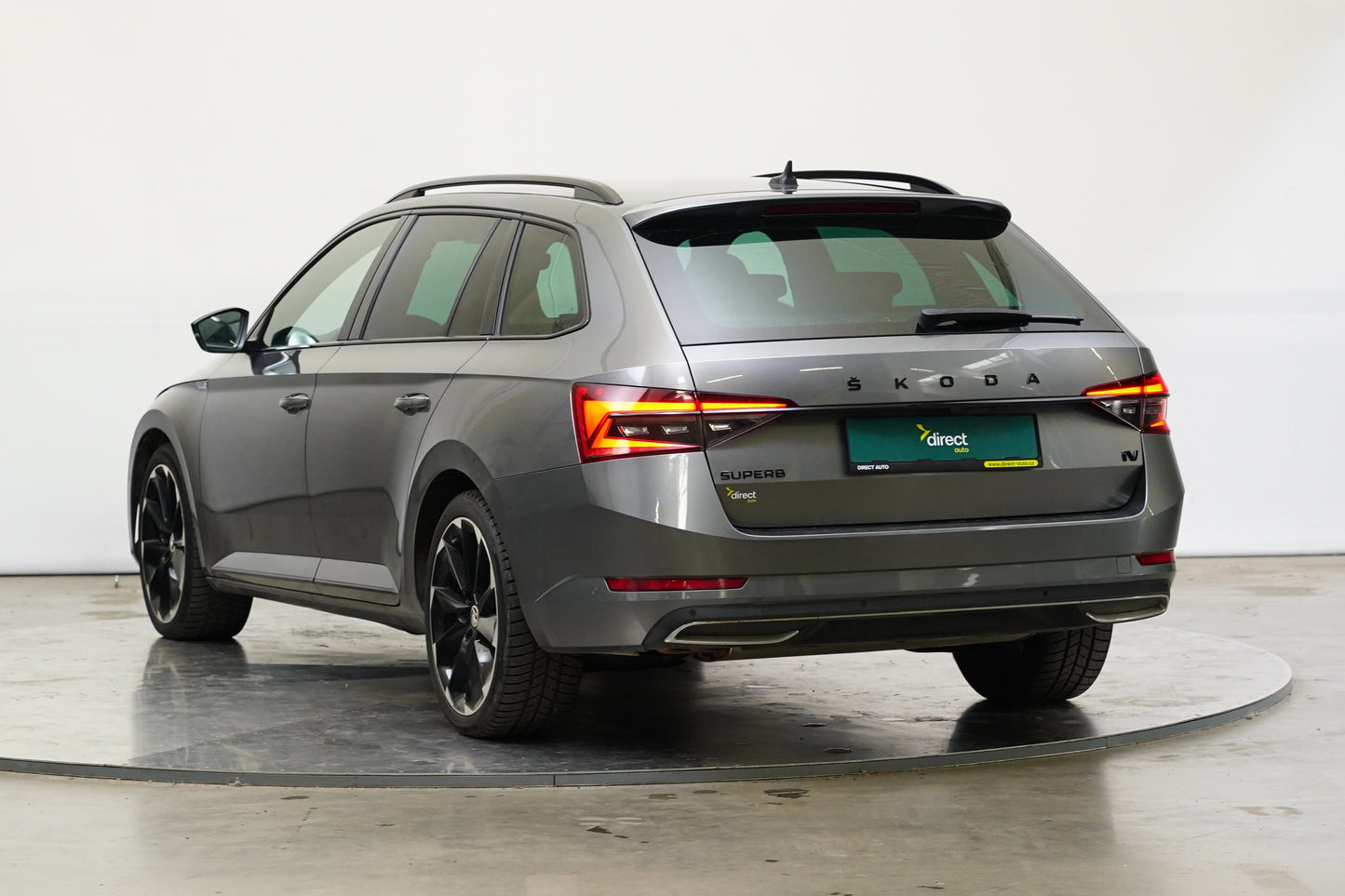 Škoda Superb 1.4 TSI iV 115 kW Sportline