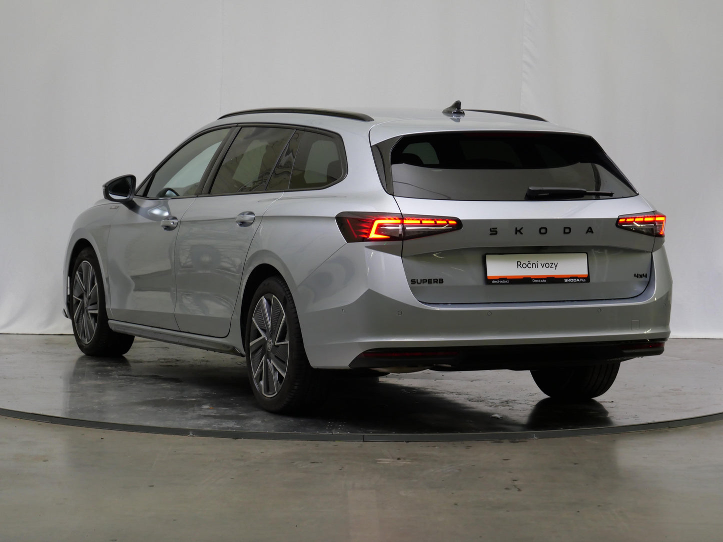 Škoda Superb 2.0 TDI 142 kW 4x4 SportLine