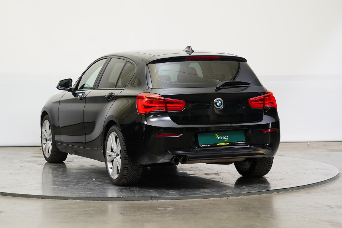 BMW Řada 1 120i 135 kW Sport Line – foto 7