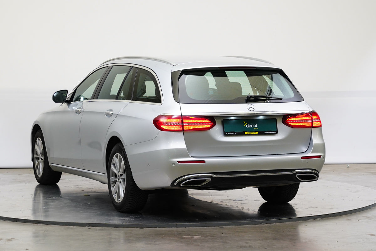 Mercedes-Benz E220 2.0 d 143 kW – foto 7