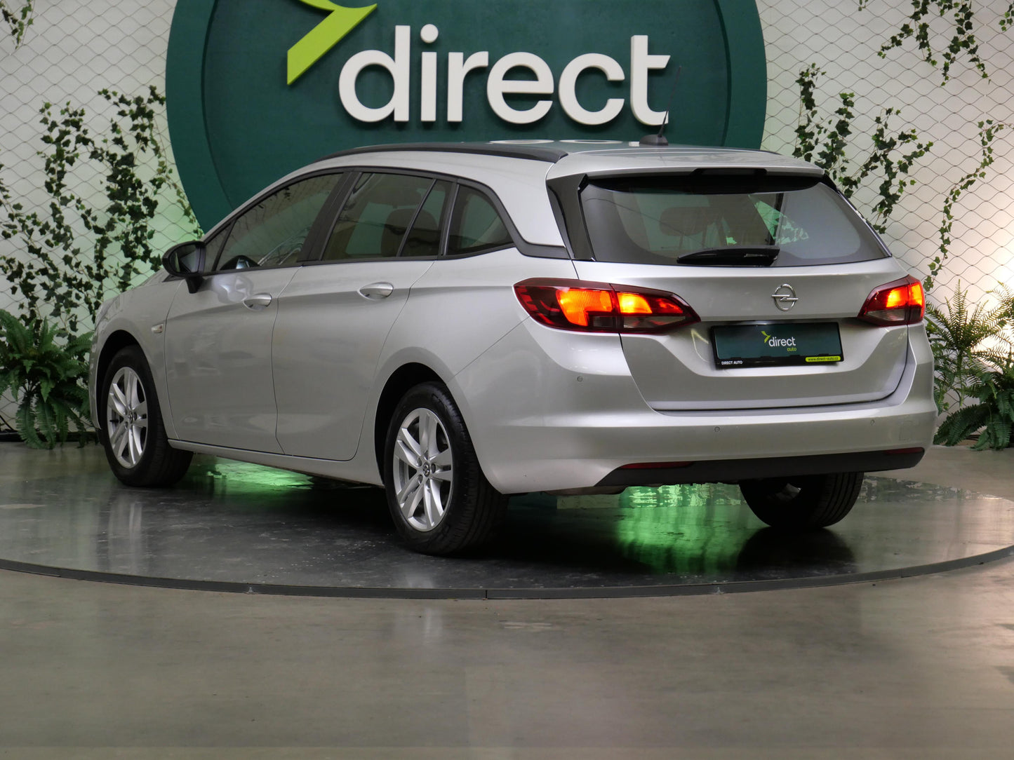 Opel Astra 1.2 i Turbo 96 kW Business