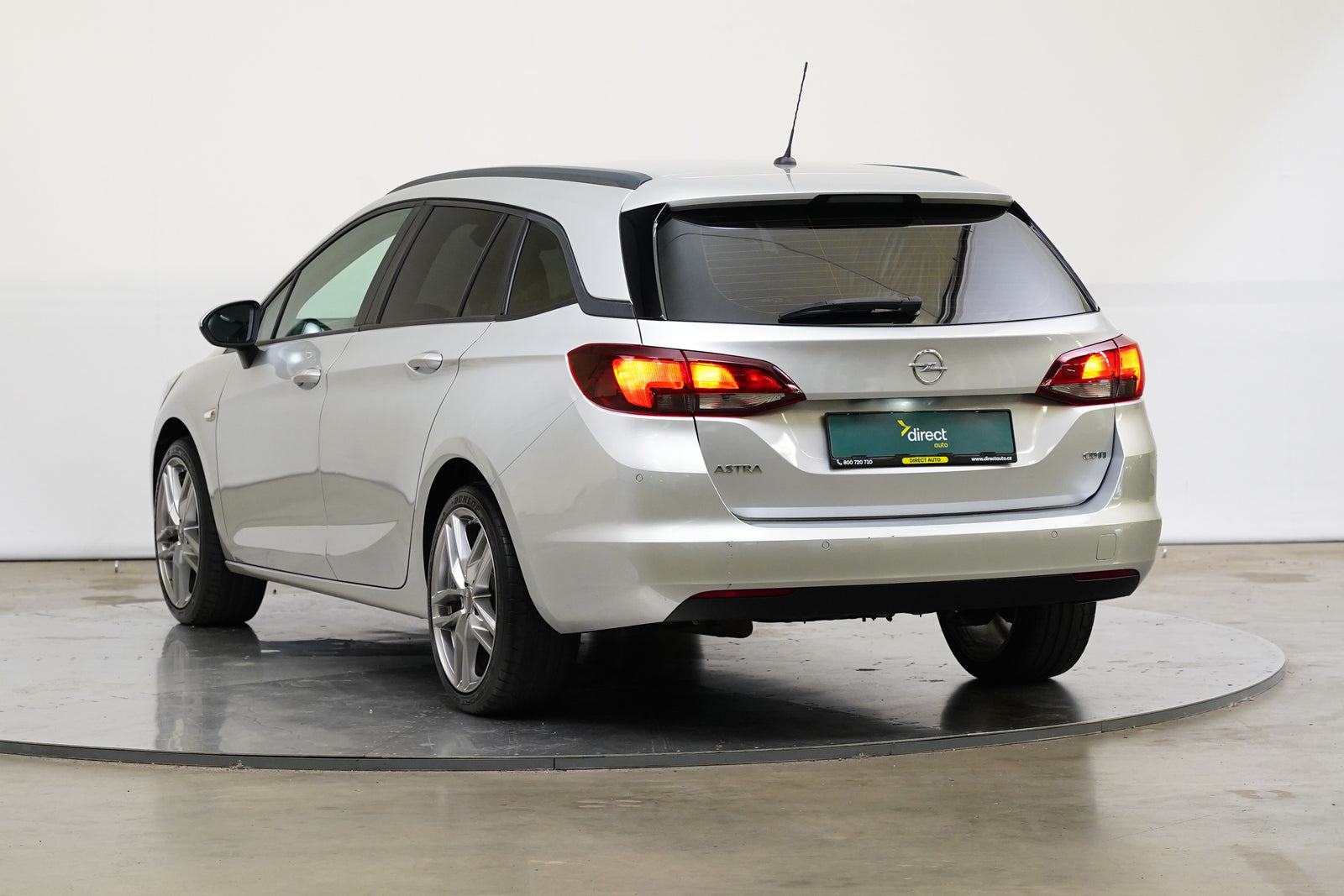 Opel Astra 1.6 CDTI 81 kW DPF Edition – foto 7