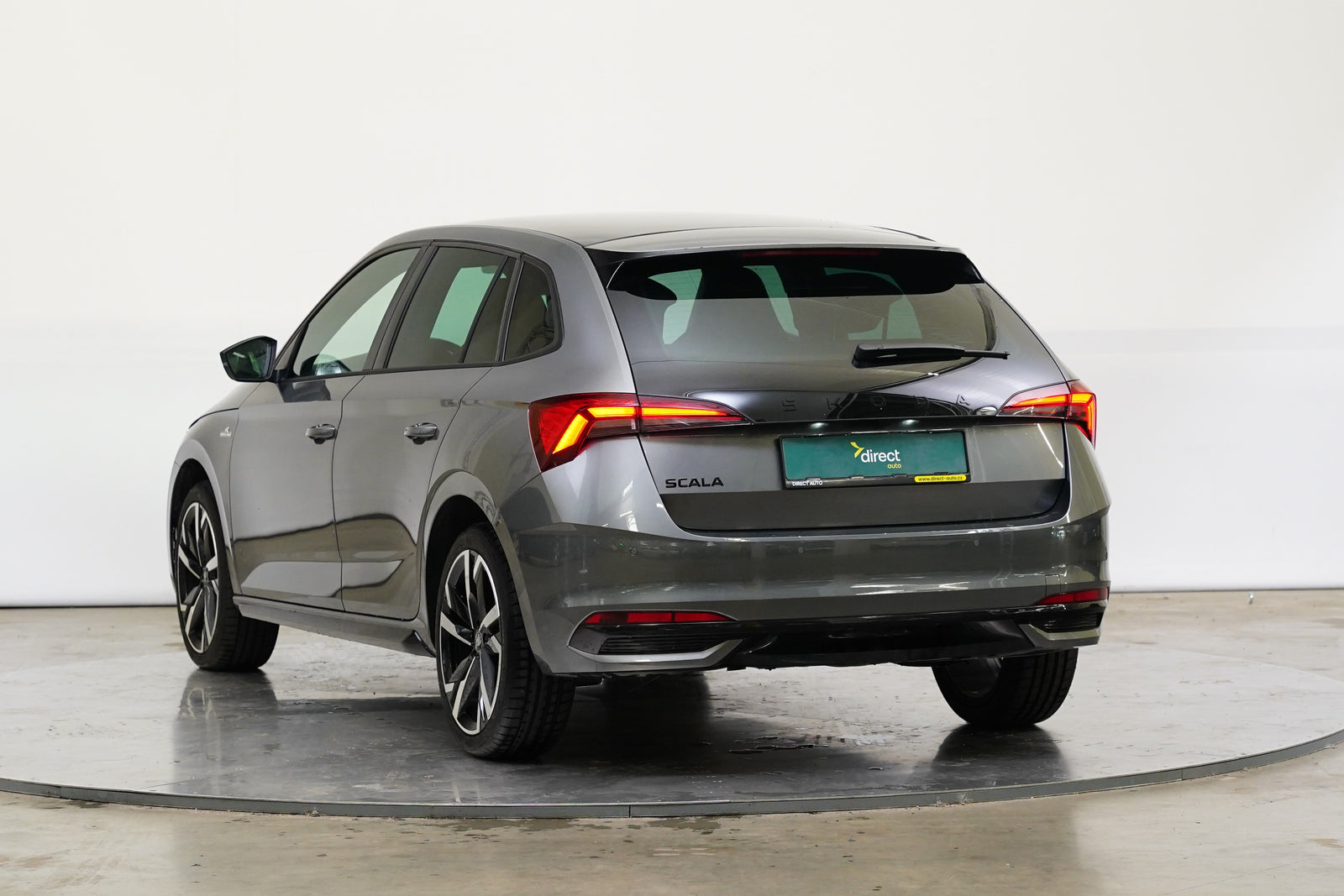 Škoda Scala 1.5 TSI 110 kW DSG MonteCarlo – foto 7