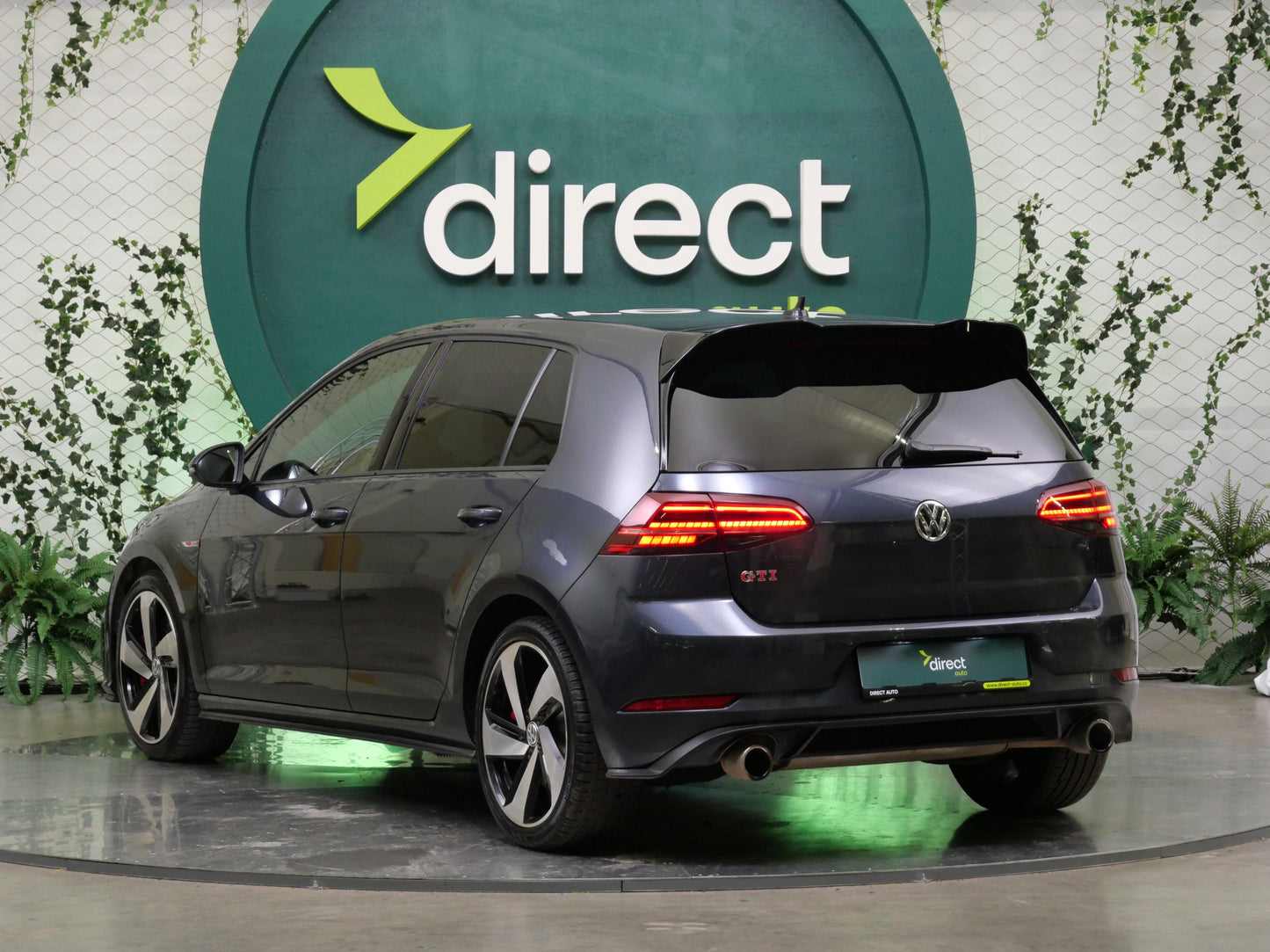 Volkswagen Golf 2.0 TSI 180 kW DSG GTI