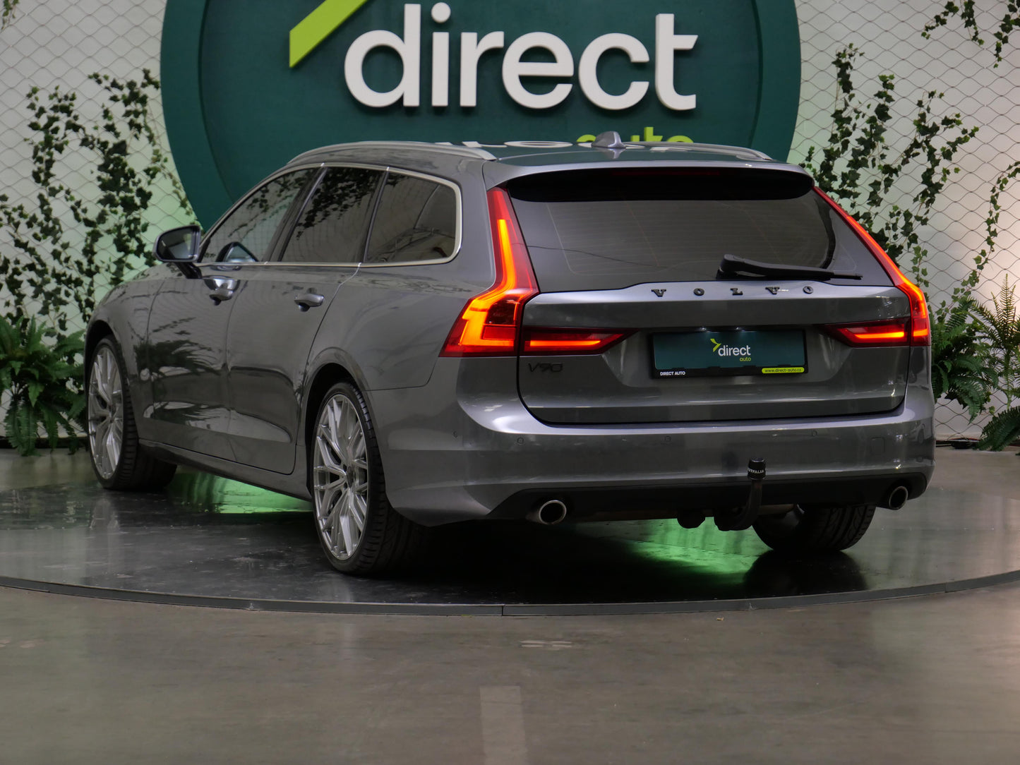 Volvo V90 D4 140 kW Momentum