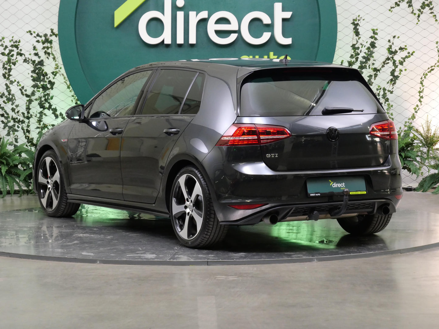 Volkswagen Golf 2.0 TSI 162 kW GTI