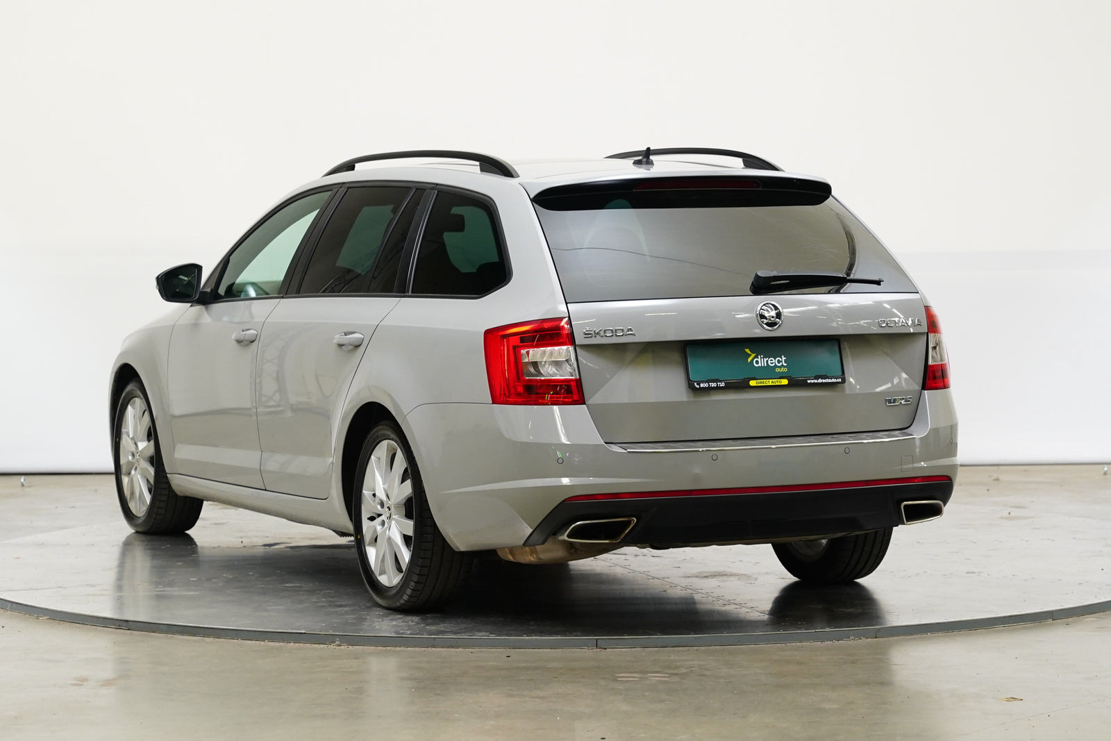 Škoda Octavia 2.0 TDI 135 kW DSG RS – foto 7