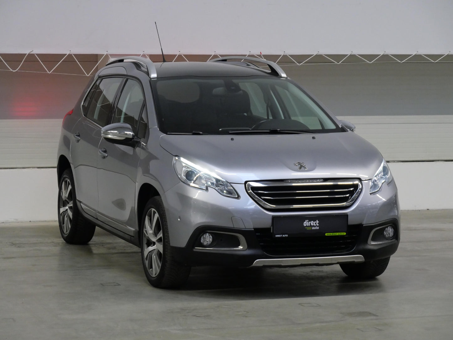 Peugeot 2008 1.6 VTi 88 kW Allure