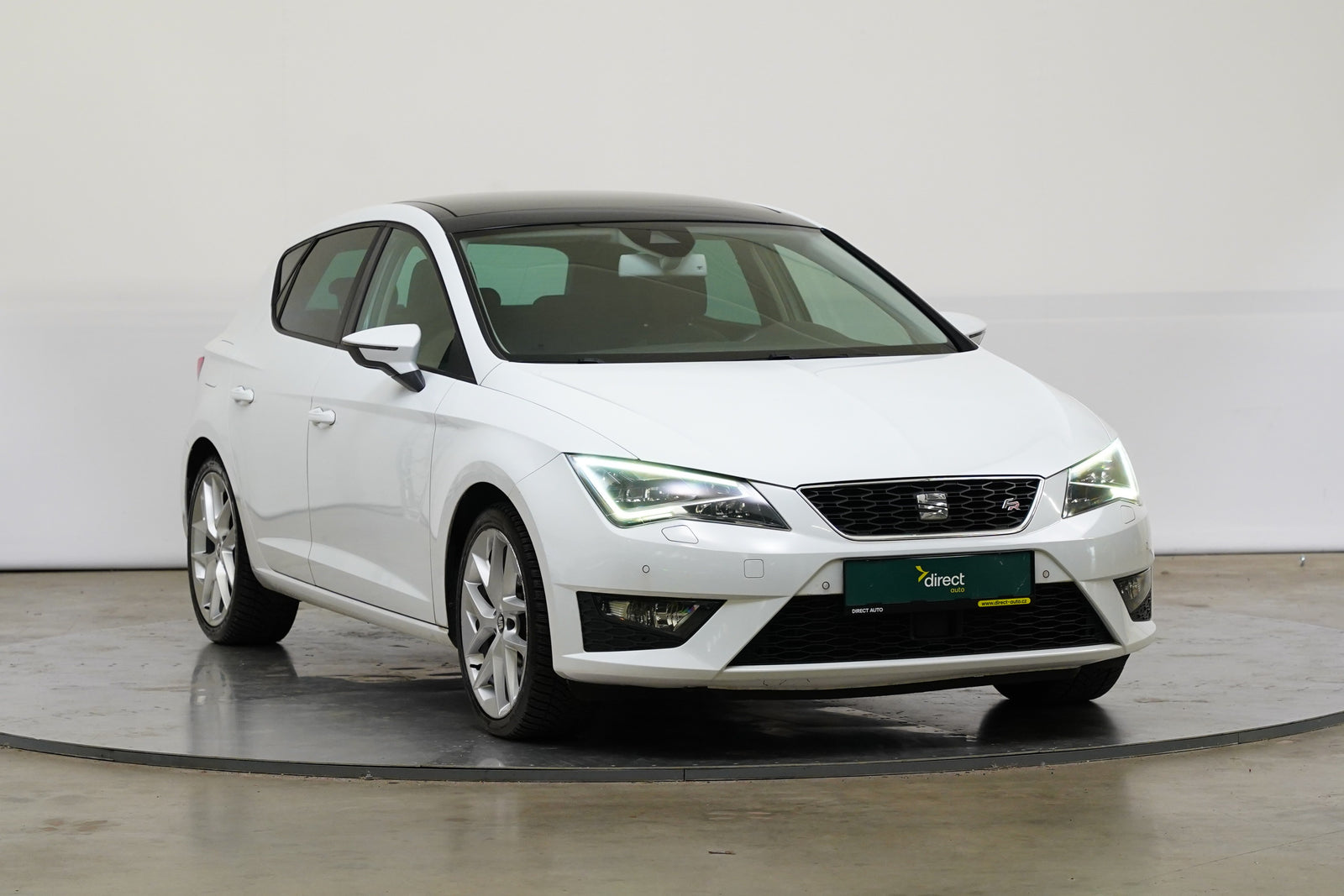 Seat Leon 2.0 TDI 135 kW DSG FR – foto 8