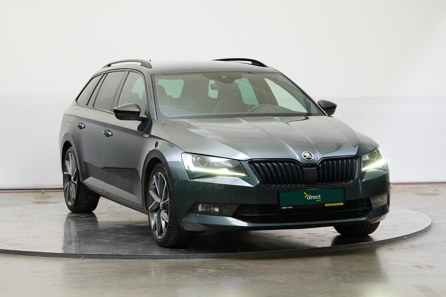 Škoda Superb 2.0 TDI 140 kW SportLine