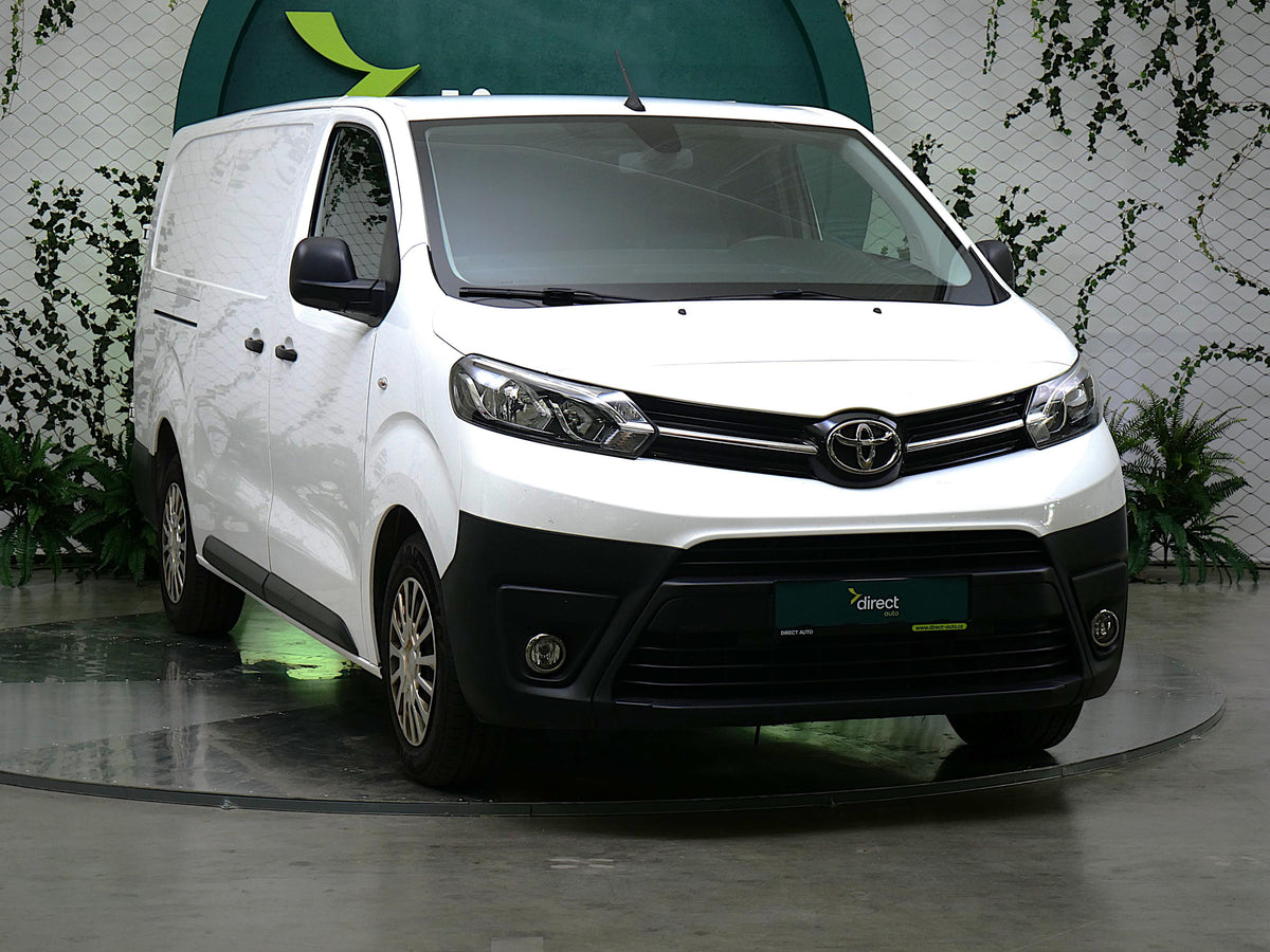 Toyota Proace 2.0 D-4D L3H1 3 místa