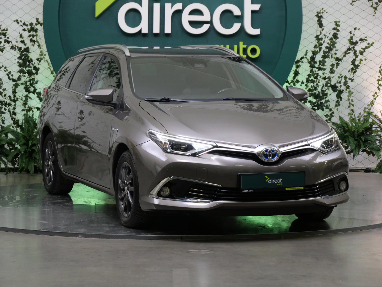 Toyota Auris 1.8 73 kW Hybrid e-CVT