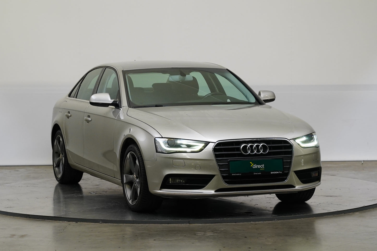Audi A4 1.8 TFSI 125 kW Attraction