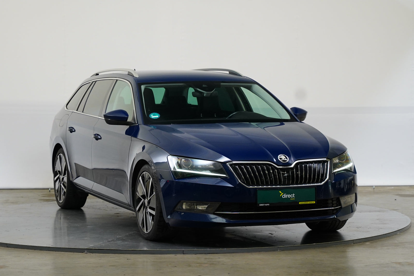 Škoda Superb 2.0 TDI 140 kW DSG Style – foto 8