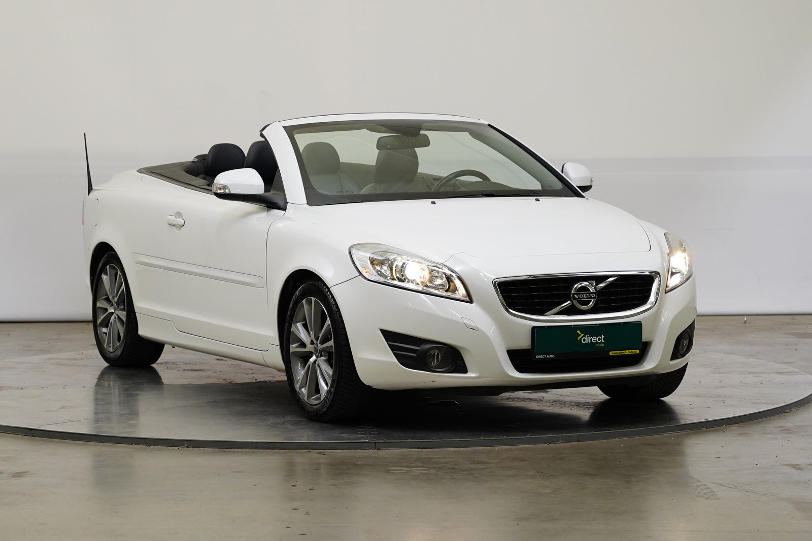 Volvo C70 2.0 D3 110 kW Momentum – foto 8