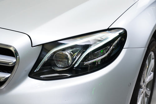 Mercedes-Benz E220 2.0 d 143 kW – foto 9