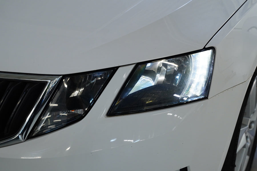 Škoda Octavia 1.6 TDi 85kW Ambition – foto 9