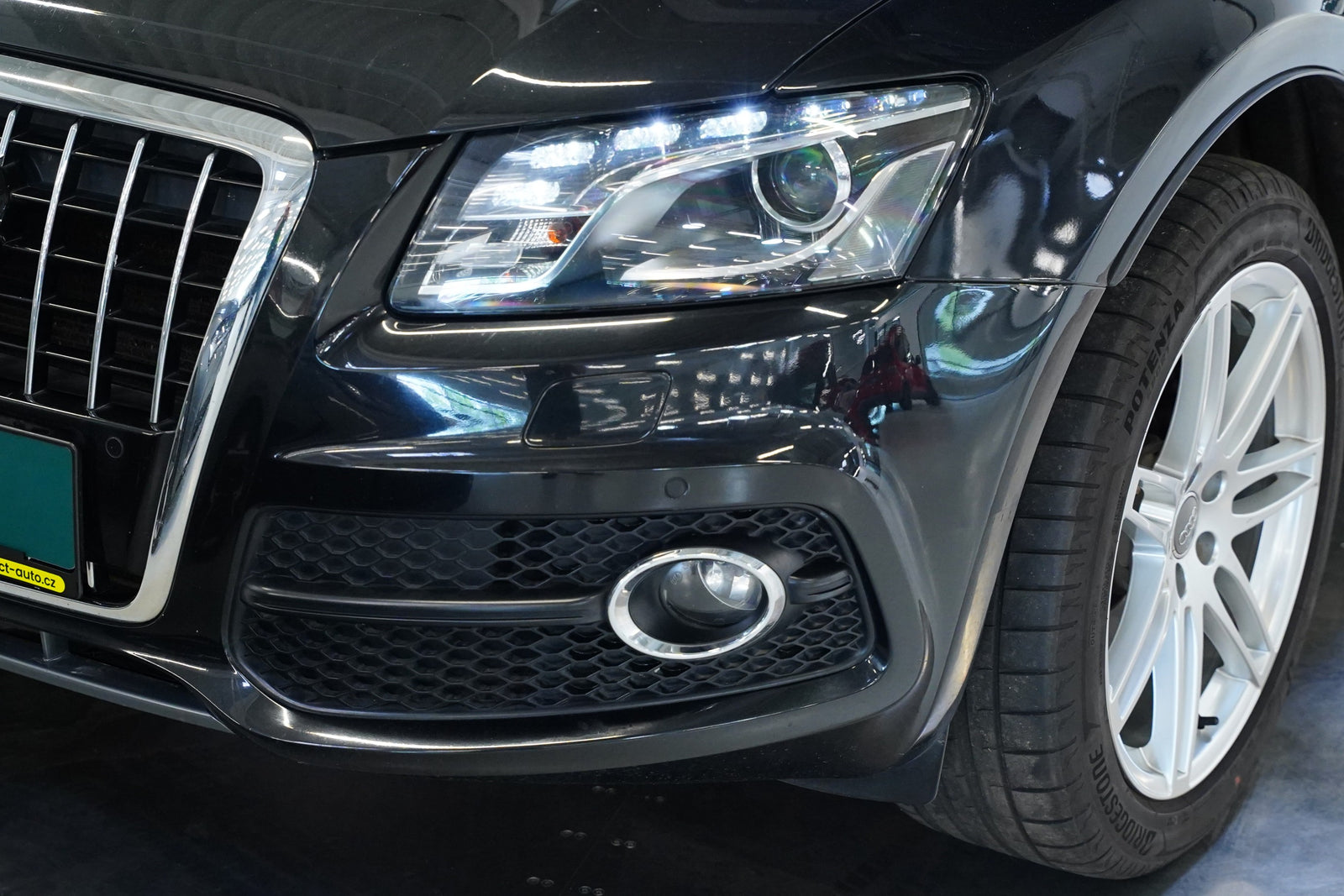 Audi Q5 3.0 TDI V6 176 kW Quattro – foto 9