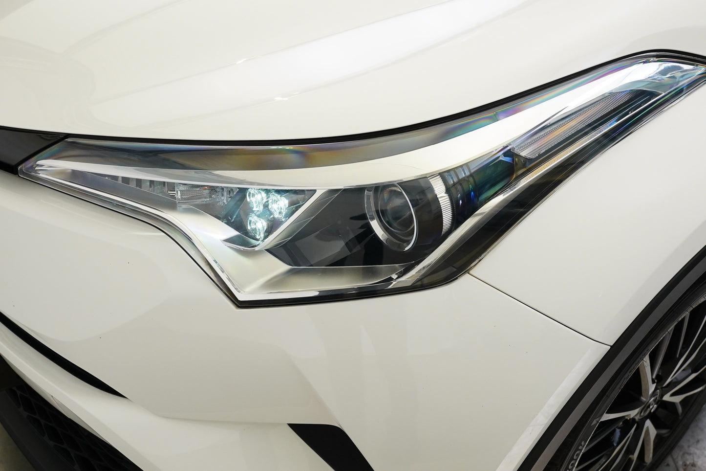 Toyota C-HR 1.8 Hybrid 90 kW Flow