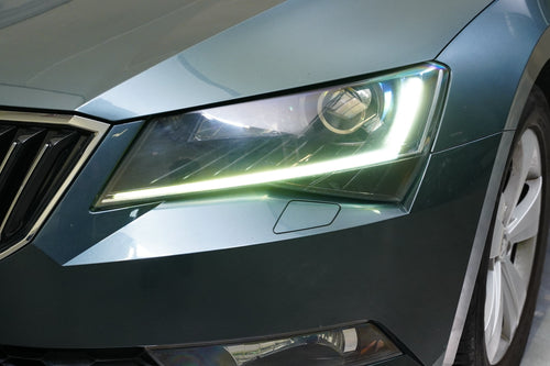 Škoda Superb 2.0 TDI 110 kW – foto 9