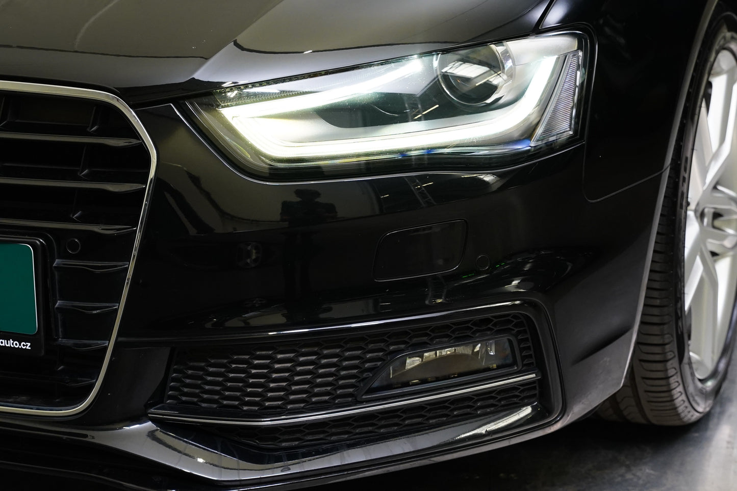 Audi A4 2.0 TFSI 165 kW Quattro S line