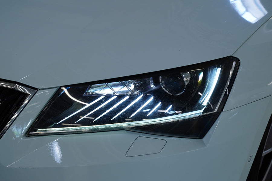 Škoda Superb 2.0TDI 140kW – foto 9