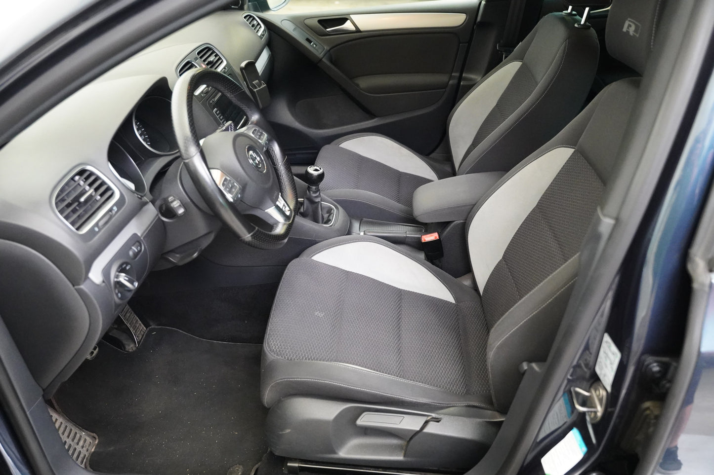 Volkswagen Golf 2.0 TDI 103 kW 4Motion R-Line