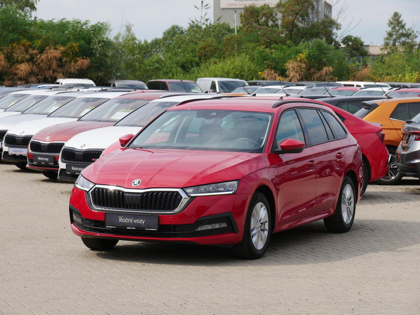 Škoda Octavia 1.5  TSI 110 kW AMBITION